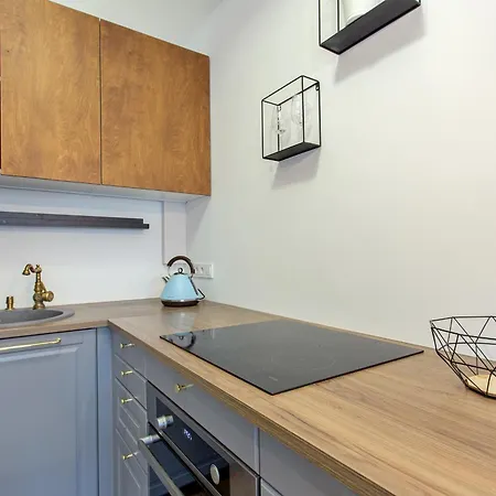 Апартаменты Near Outlet